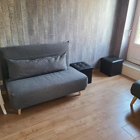 Avec Et Salon Avec Internet *