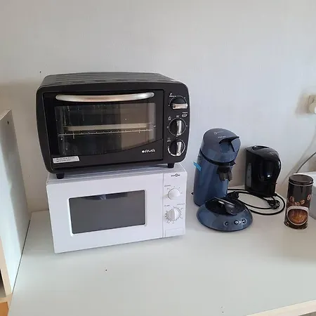 Apartmán Avec Et Salon Avec Internet