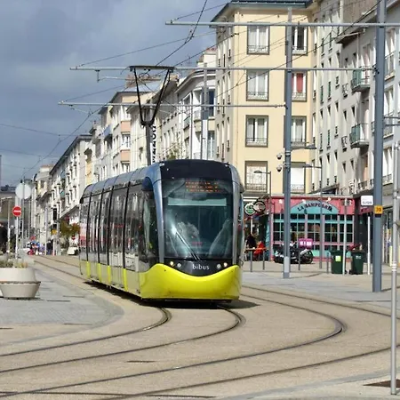 Avec Et Salon Avec Internet Apartment Brest